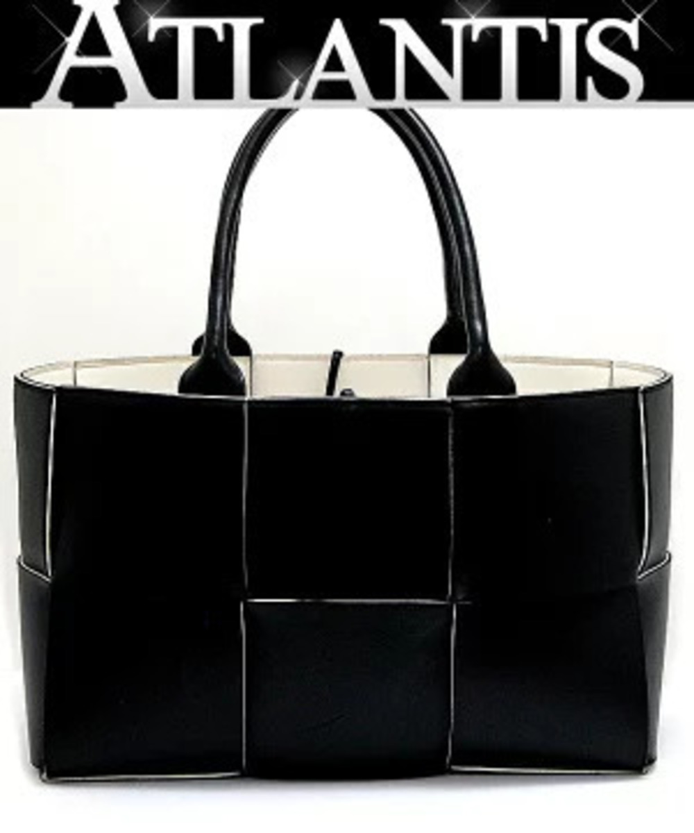 BOTTEGA VENETA Maxi Intrecciato Arco Tote Bag Black Leather